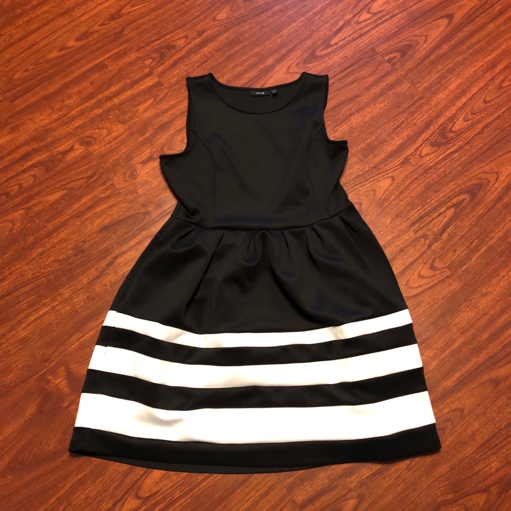 Apt 9 Dress
